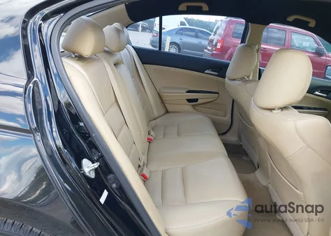 2011 Honda Accord 2.4 Se from USA, damaged, VIN 1HGCP2F67BA063949